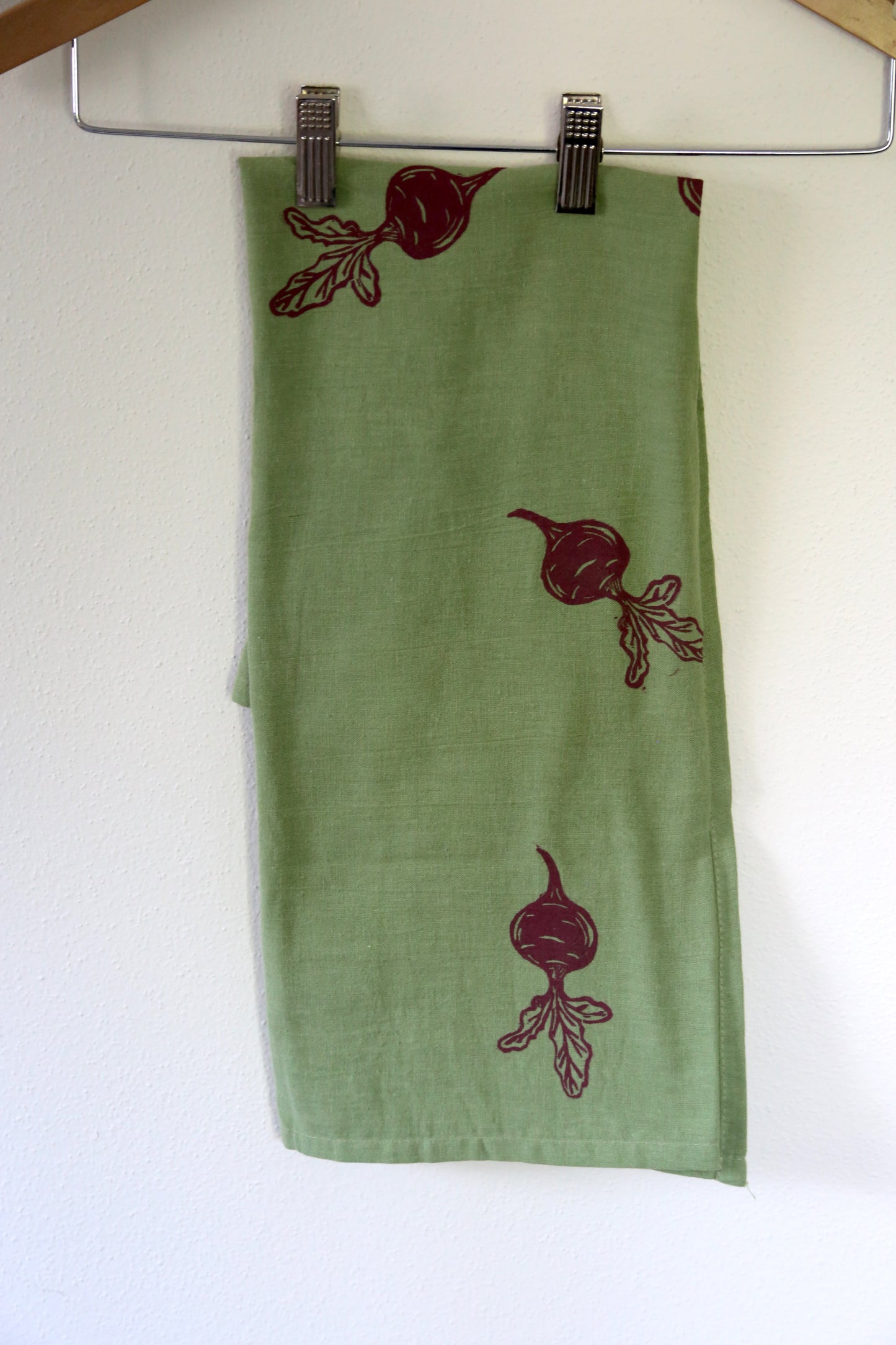 Multi Beet Tea Towel (green)